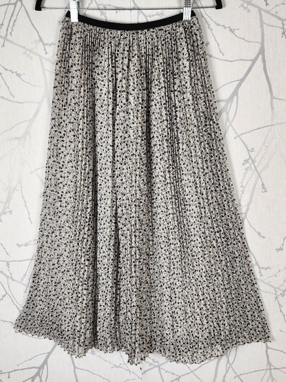 Spick & Span Floral Print Georgette Accordion Pleated Midi Skirt